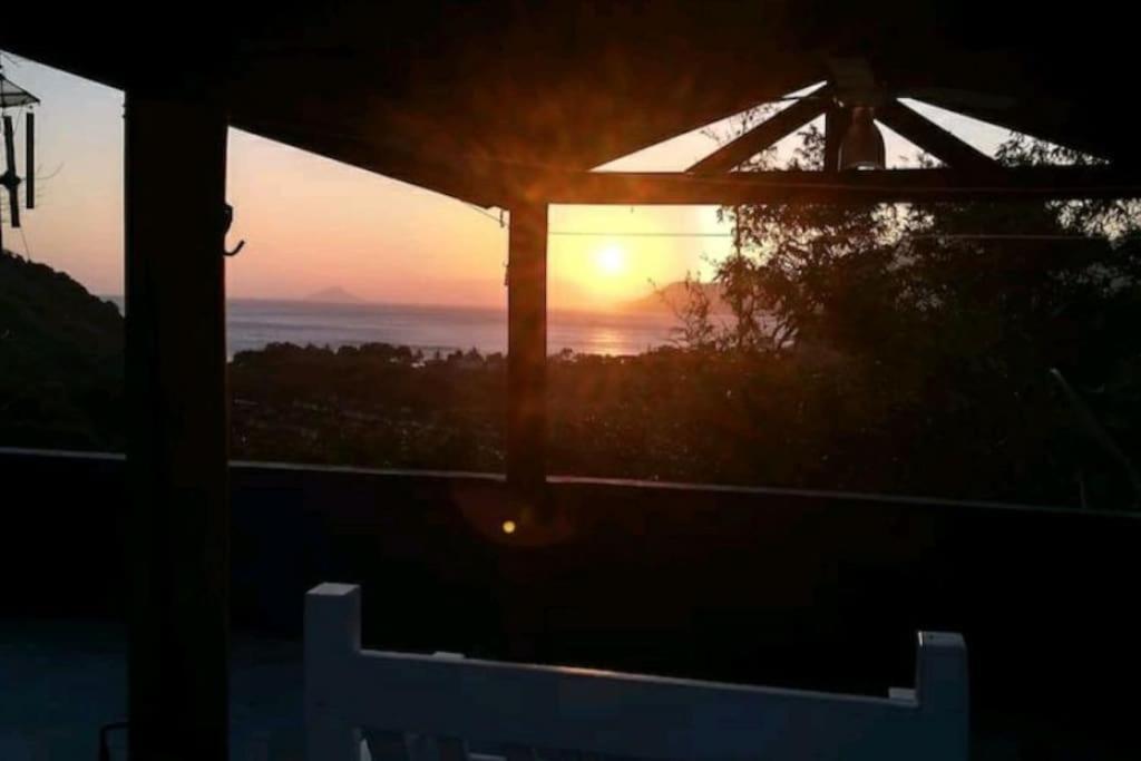 O melhor por do sol de Paúba! Casa Aconchegante. São Sebastião Exterior foto