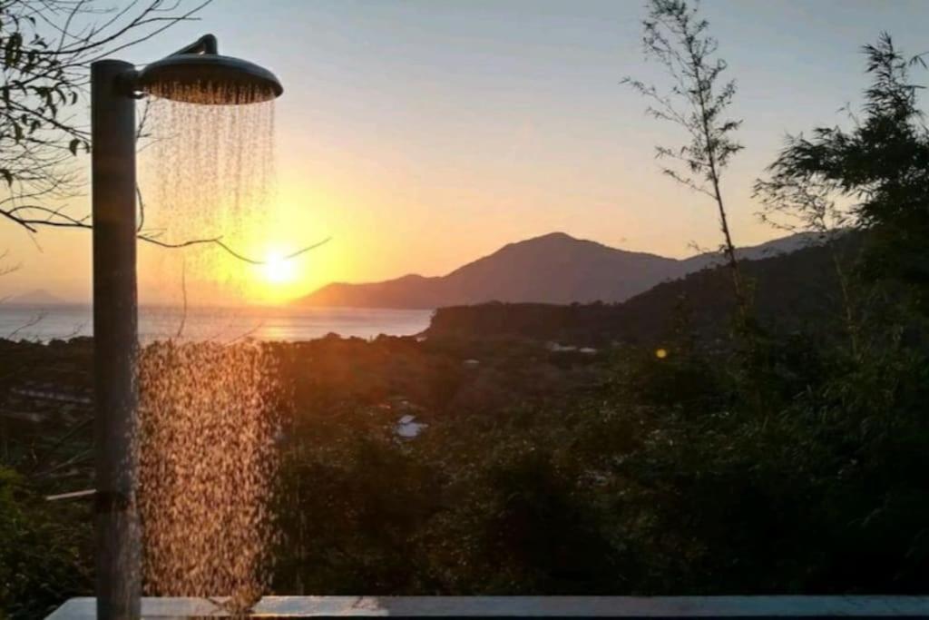 O melhor por do sol de Paúba! Casa Aconchegante. São Sebastião Exterior foto